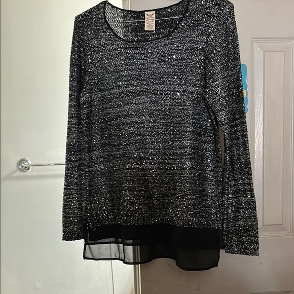 Faded Glory Black and Silver Sequin Long Sleeve Sweater - Picture 1 of 1